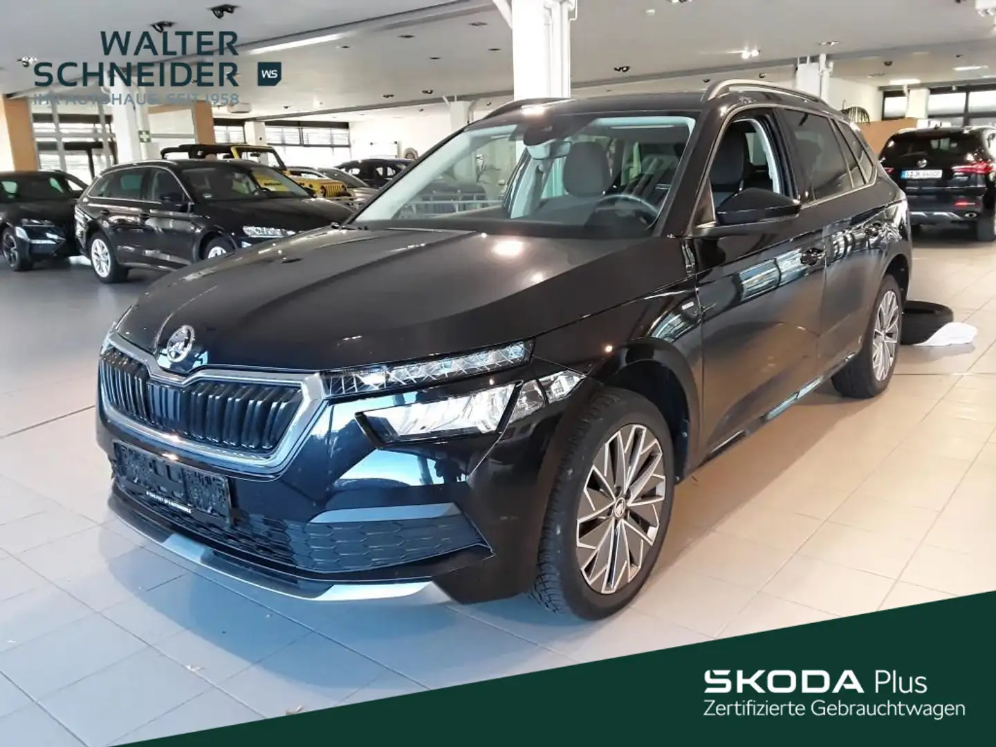 Skoda Kamiq 1.0 TSI DSG Clever LED SHZ PDC Schwarz - 1