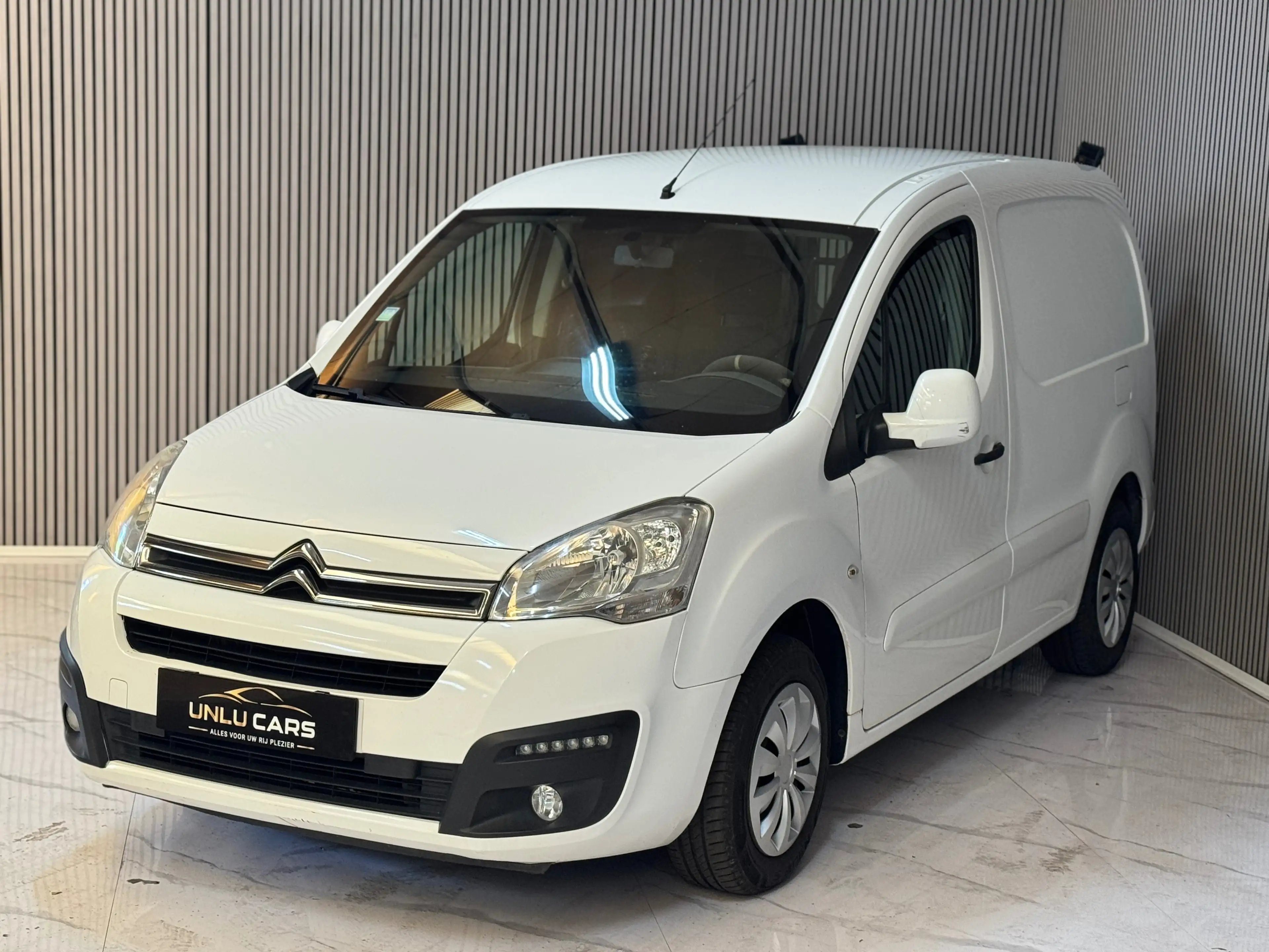 Citroen Berlingo 1.6 BlueHDi L1 Easy Pack — photo 8
