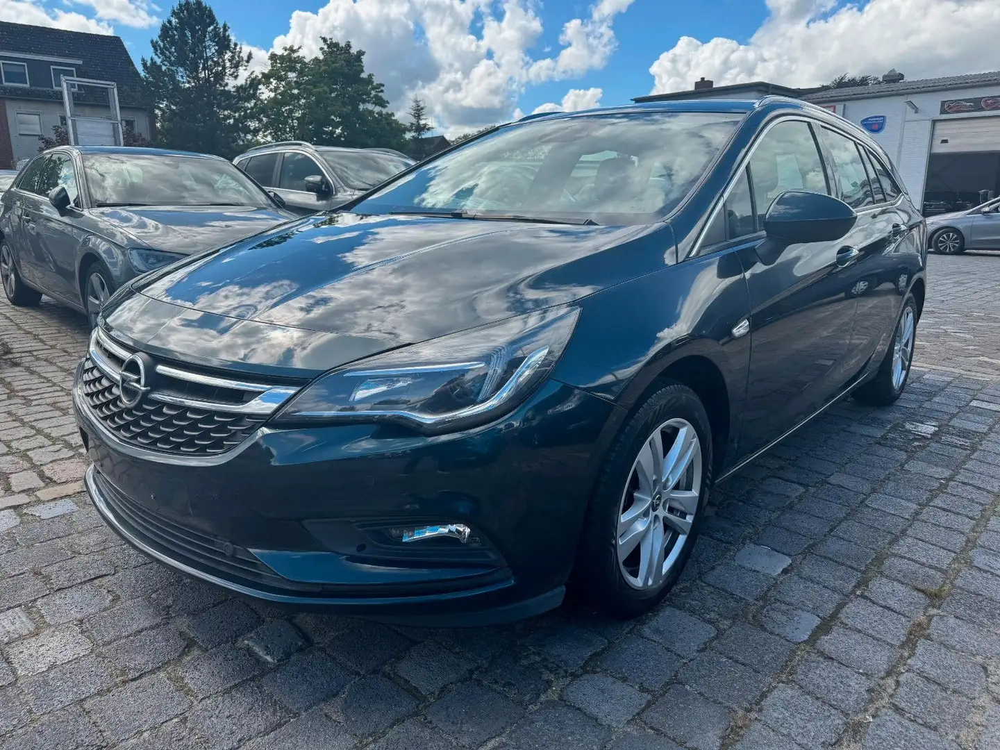 Opel Astra K Sports Tourer Dynamic Start/Stop Grün - 1
