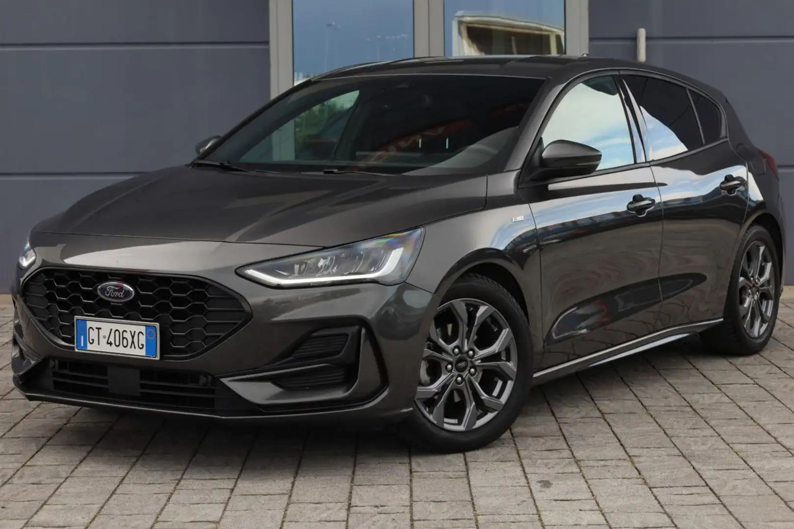 Ford Focus 1.5 EcoBlue  automatico 5p. ST-Line Grigio - 2