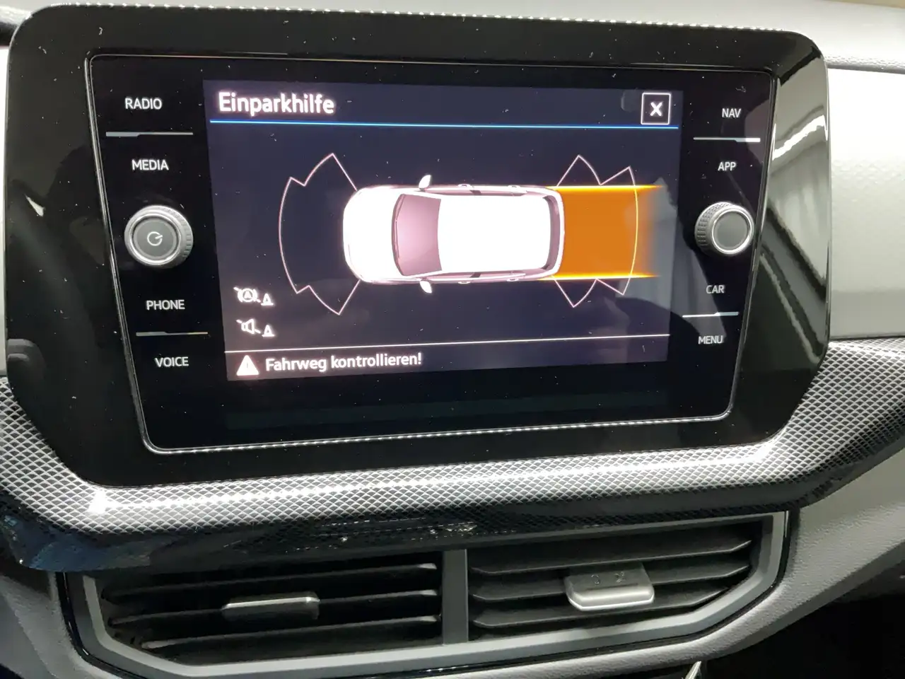 Volkswagen T-Cross Life (Navi.Klima.Regensensor) 1.0 TSI 11