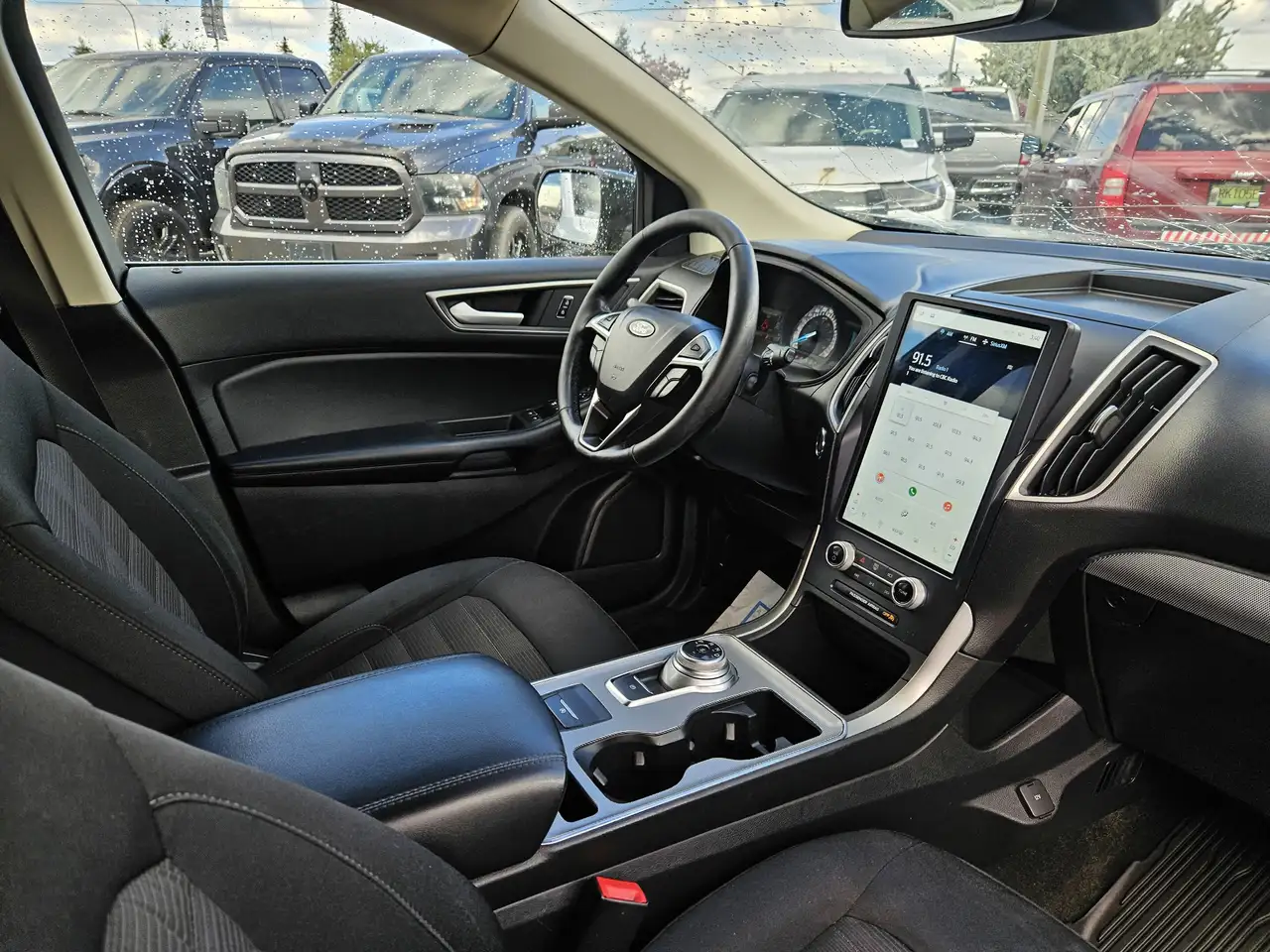 Ford Edge снимка Ford Edge