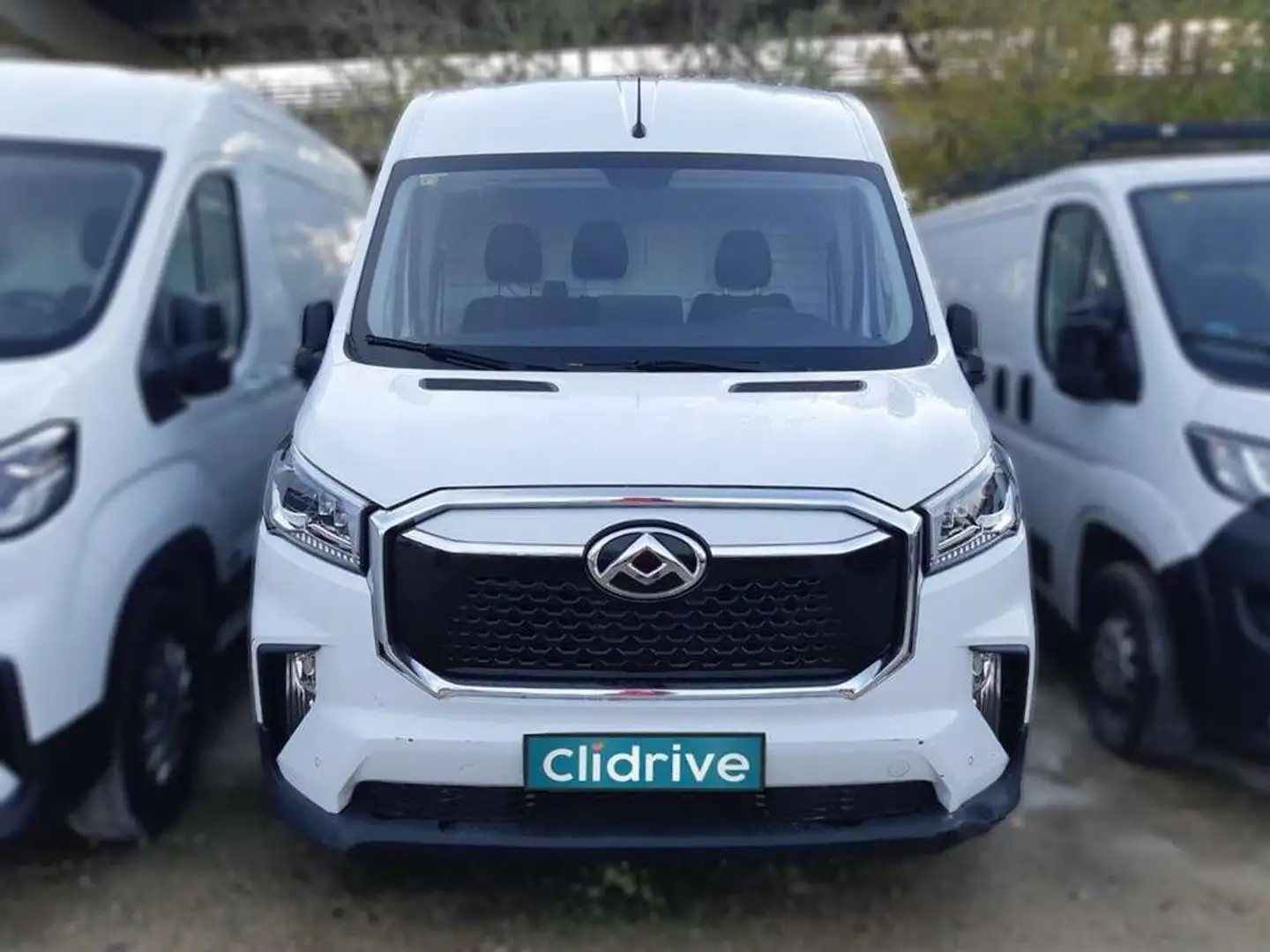 Maxus Deliver 9 2.0D L3H2 Comfort Blanc - 2