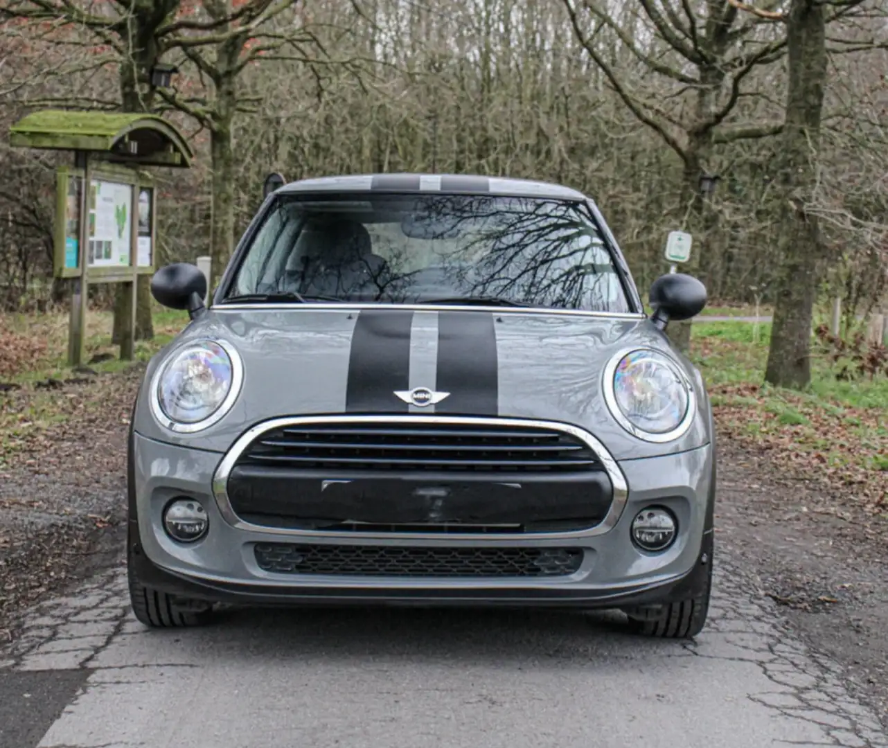 MINI Cooper 1.6i - 1