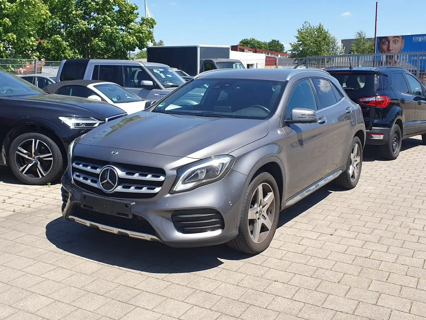 Mercedes-Benz GLA 220 CDI 4Matic, Keyless-Go AHK Tüv-Service Neu Grau - 1