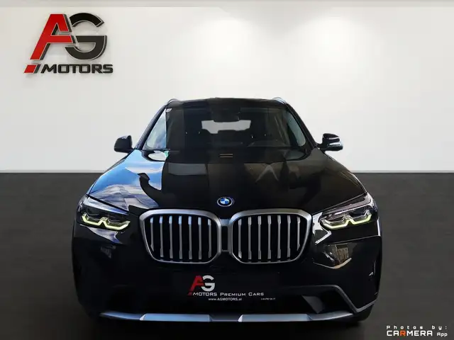 BMW X3 view 3