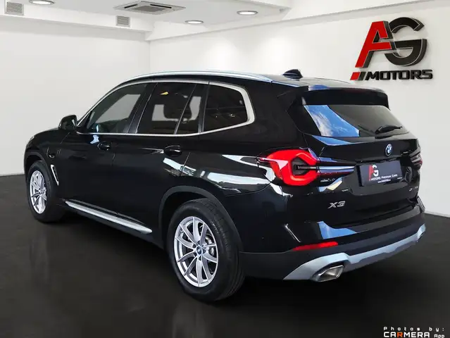 BMW X3 view 9