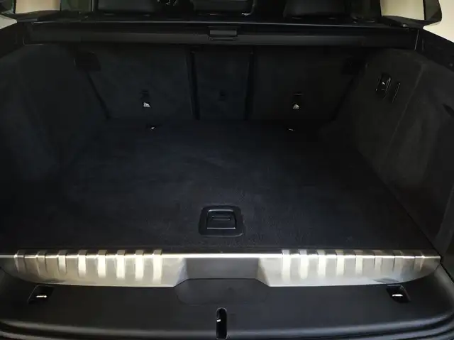 BMW X3 view 13