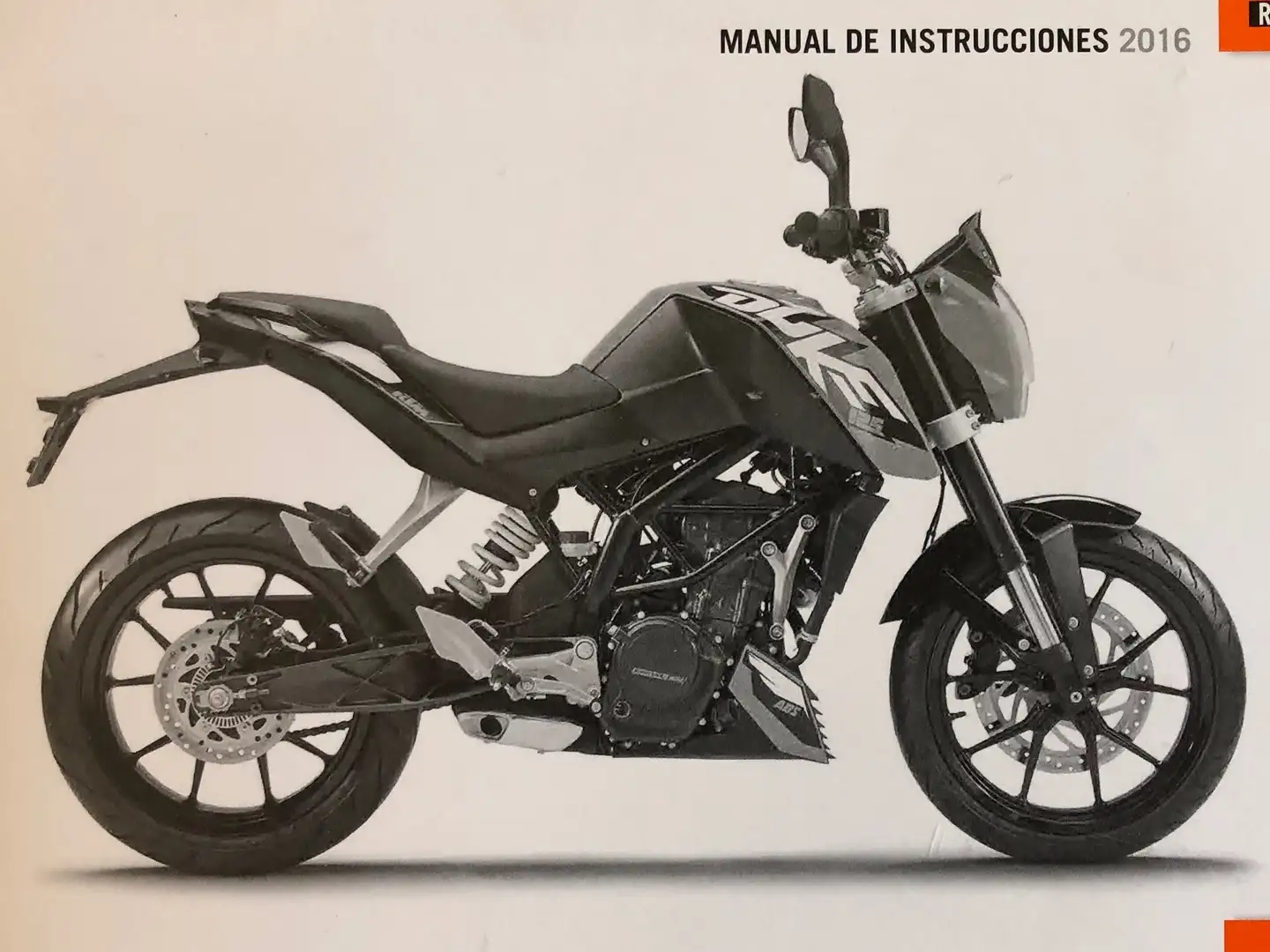 KTM 125 Duke Білий - 2
