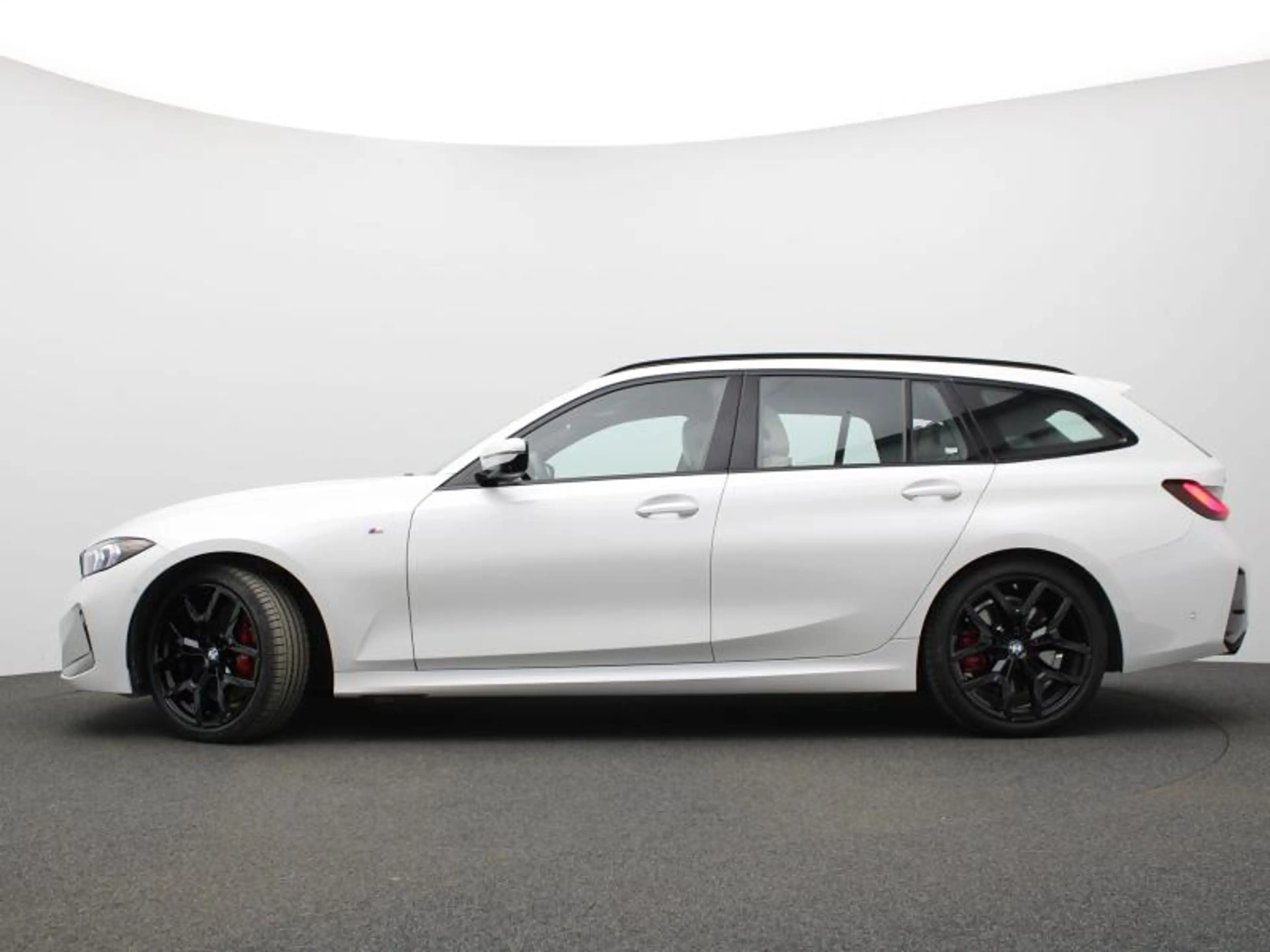 BMW 320 FACELIFT 2 - LEDER - HIFI — photo 3