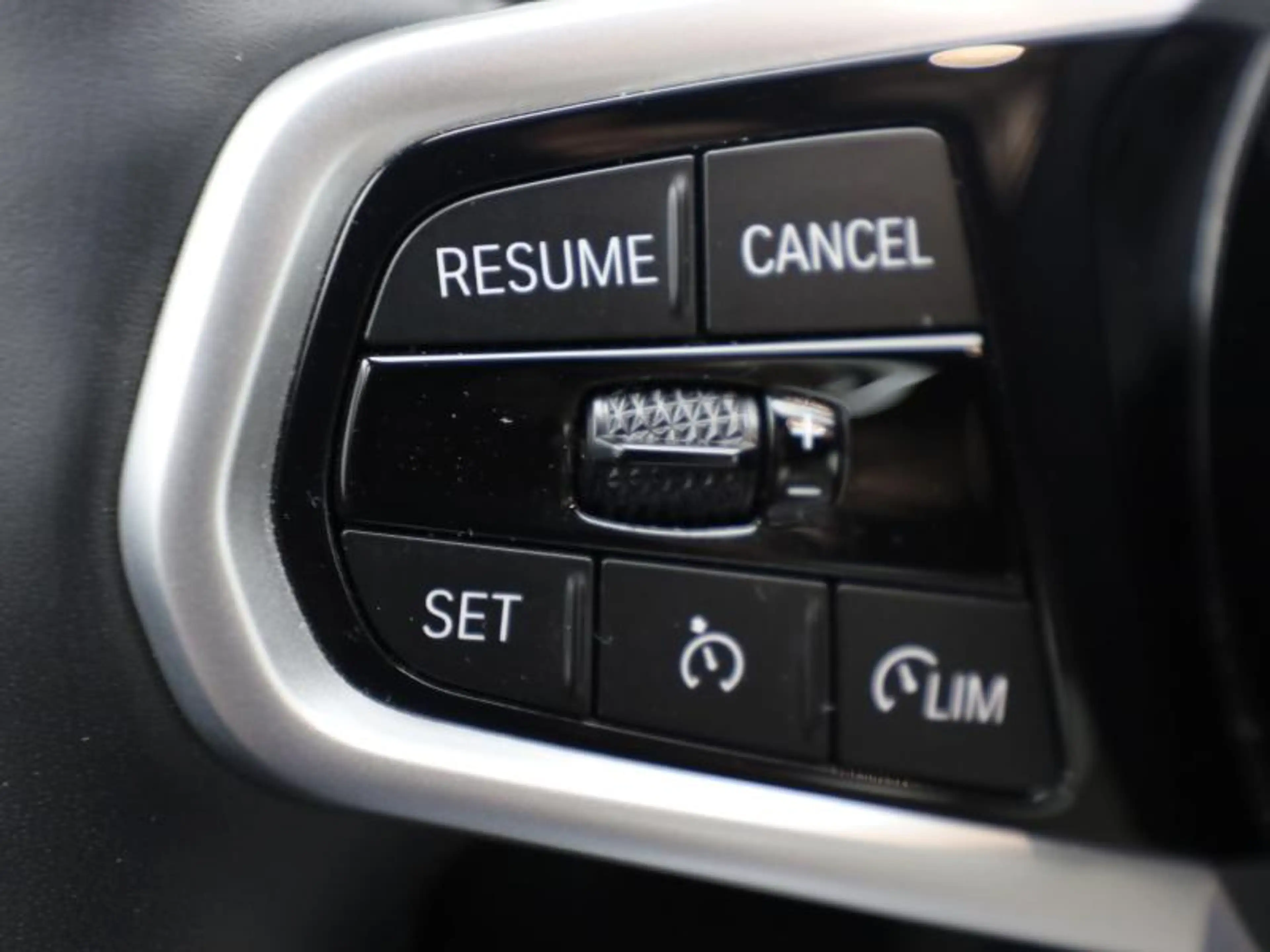 BMW 320 FACELIFT 2 - LEDER - HIFI — photo 11