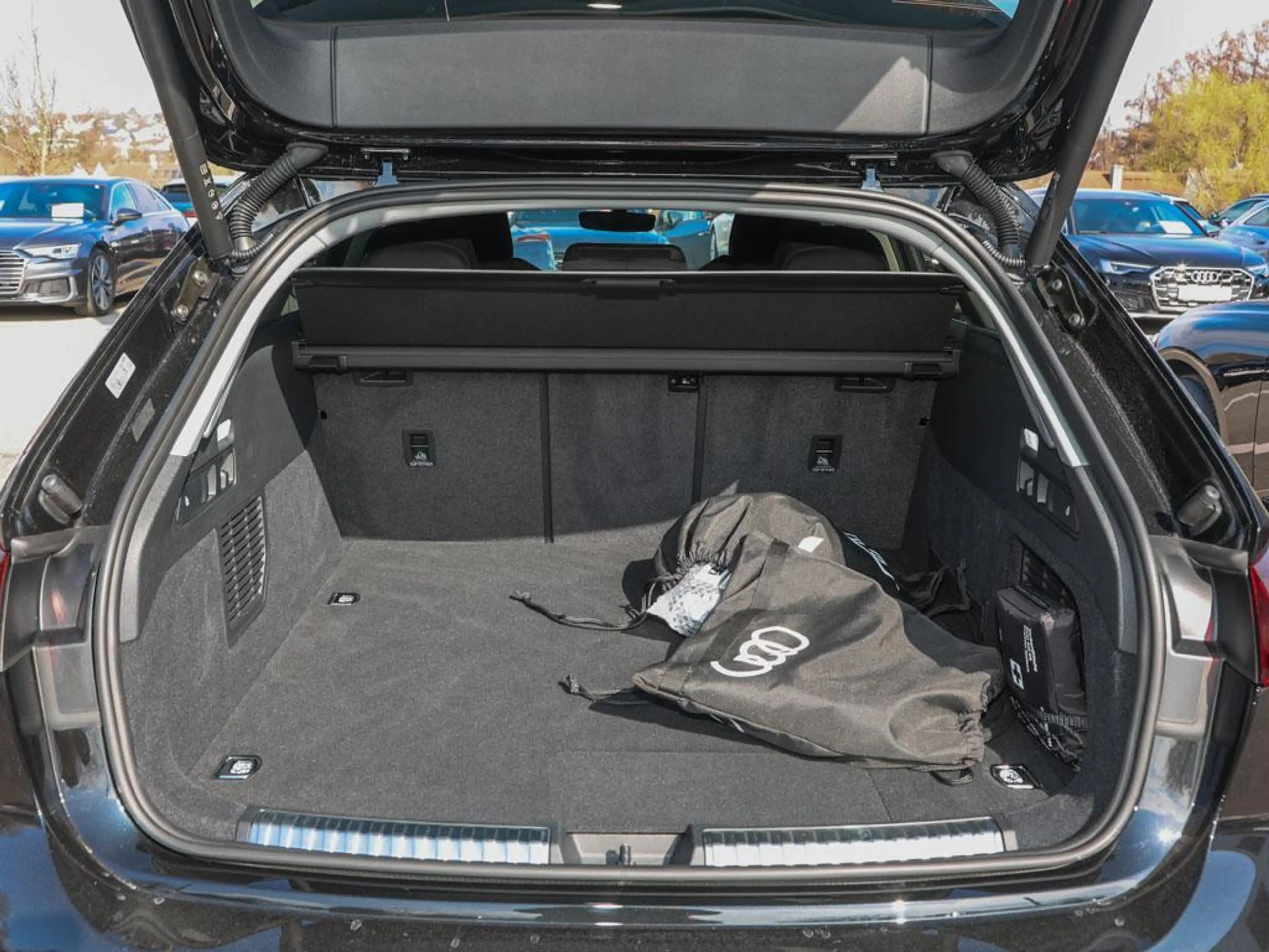 Audi A5 Avant e-hybrid quattro ACC+KAMERA+LED+NAVI — photo 9