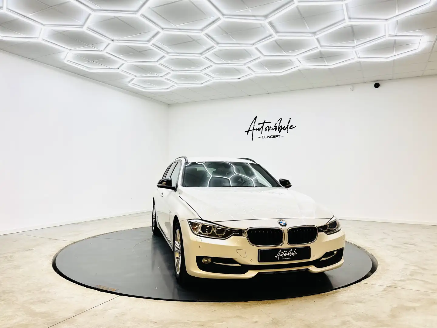 BMW 318 ✅1AN GARANTIE✅SPORT✅LED✅BOITE AUTO✅CUIR Beyaz - 2