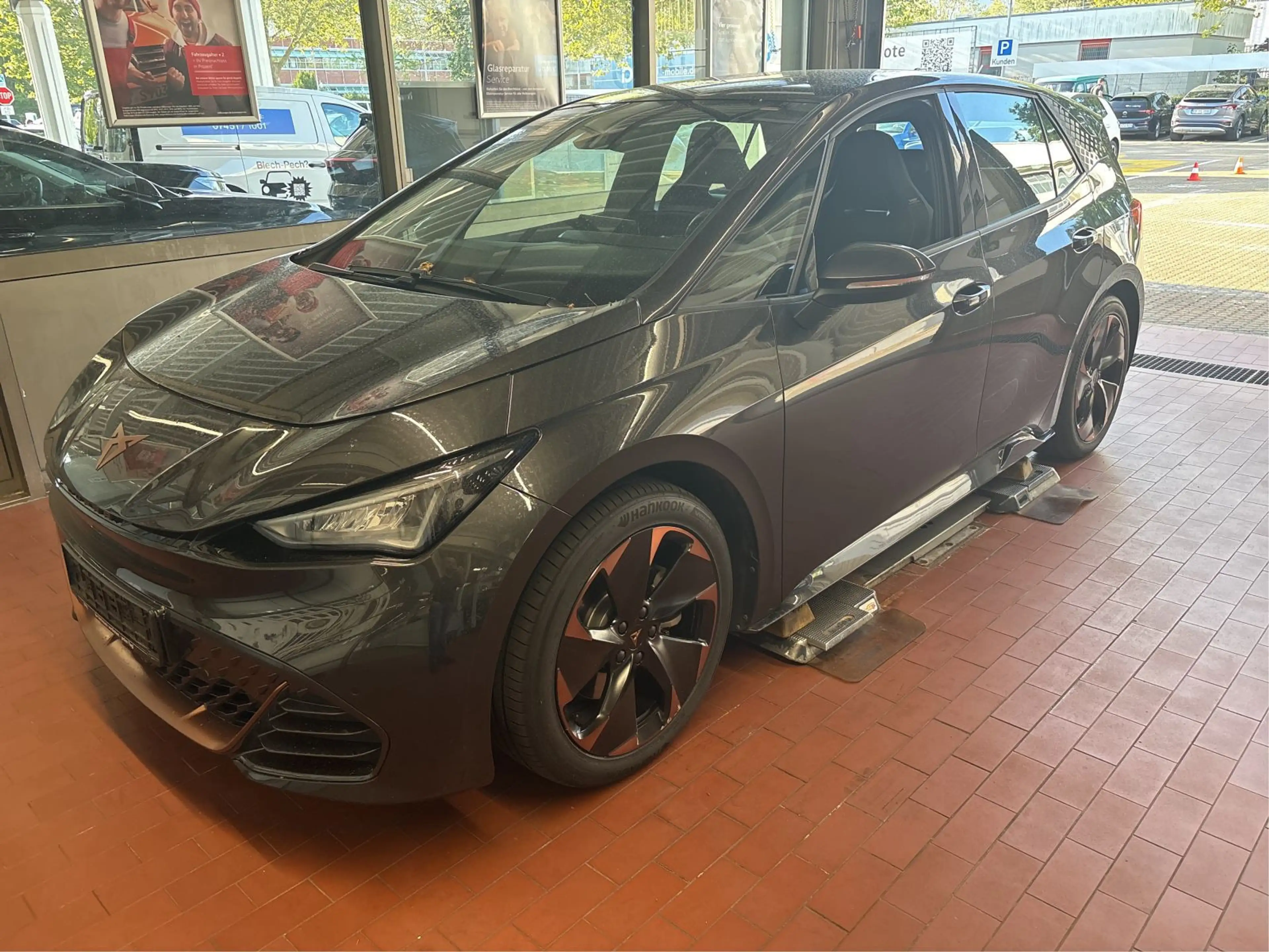 CUPRA Born . — photo 2