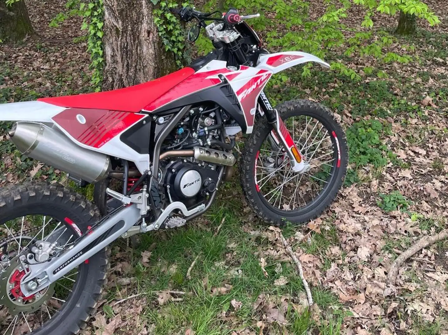 Fantic Strada 125 XEF 125 Rojo - 1