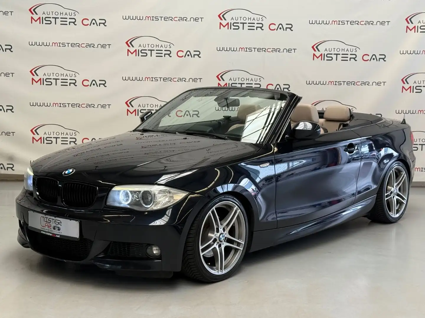 BMW 125 i Cabrio M Paket Navi/AHK/Key/Xen/Leder/18ALU Negru - 1