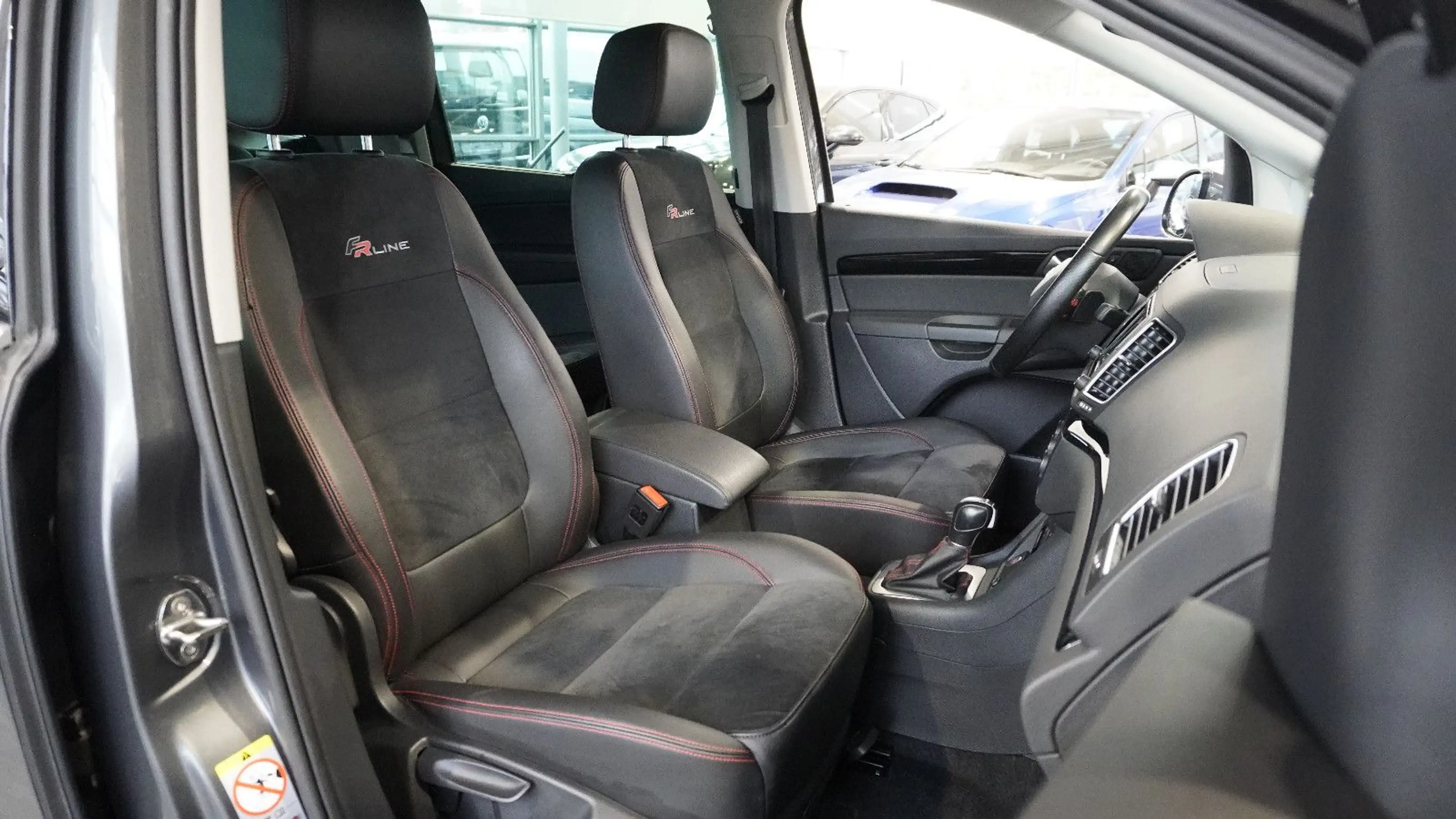 SEAT Alhambra FR-Line Allrad*ACC*AHK*STHZ*7-SITZ* — photo 10
