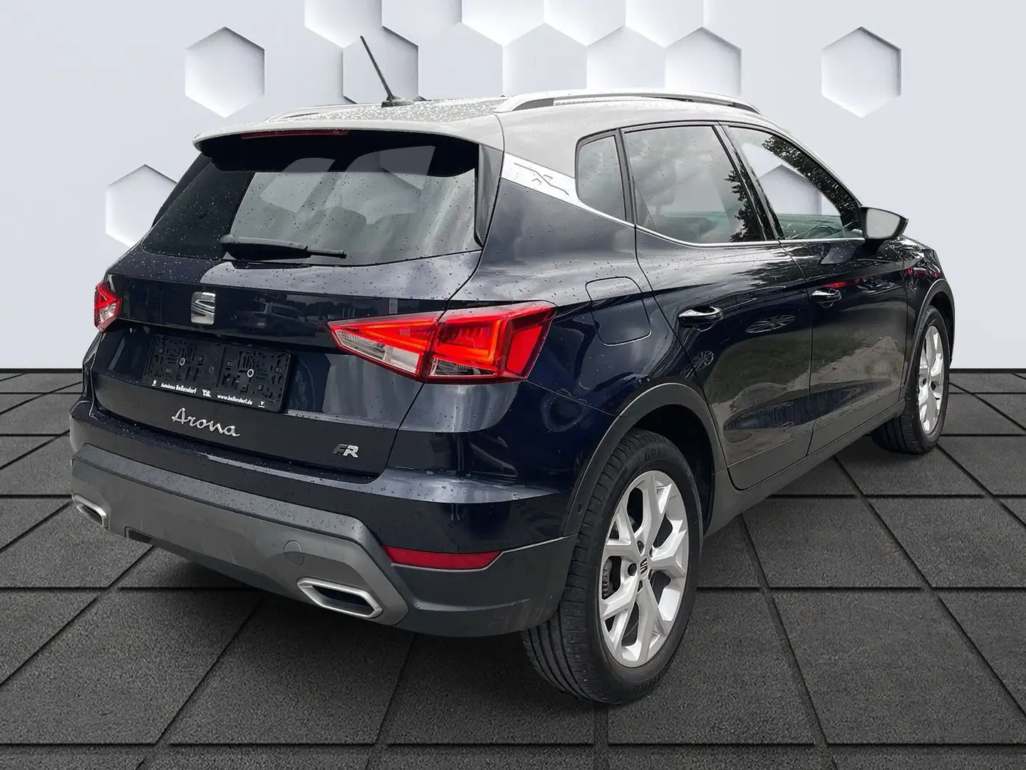 SEAT Arona 1.0 TSI 6 Gang FR AHK SHZ Rückfahrkamera N Blau - 2