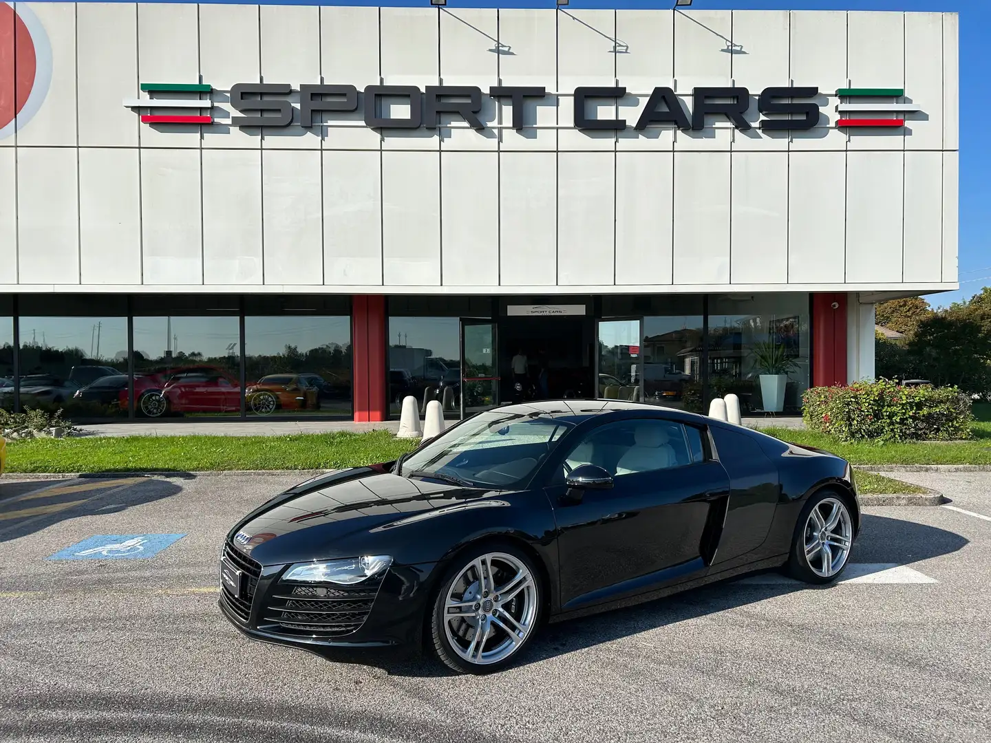 Audi R8 R8 Coupe 4.2 V8 quattro r-tronic. # 11000KM # Nero - 1
