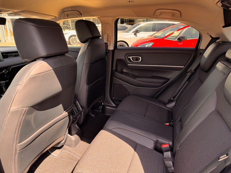 Honda HR-V e:HEV 1.5 Hybrid Advance *induktiv* — photo 11