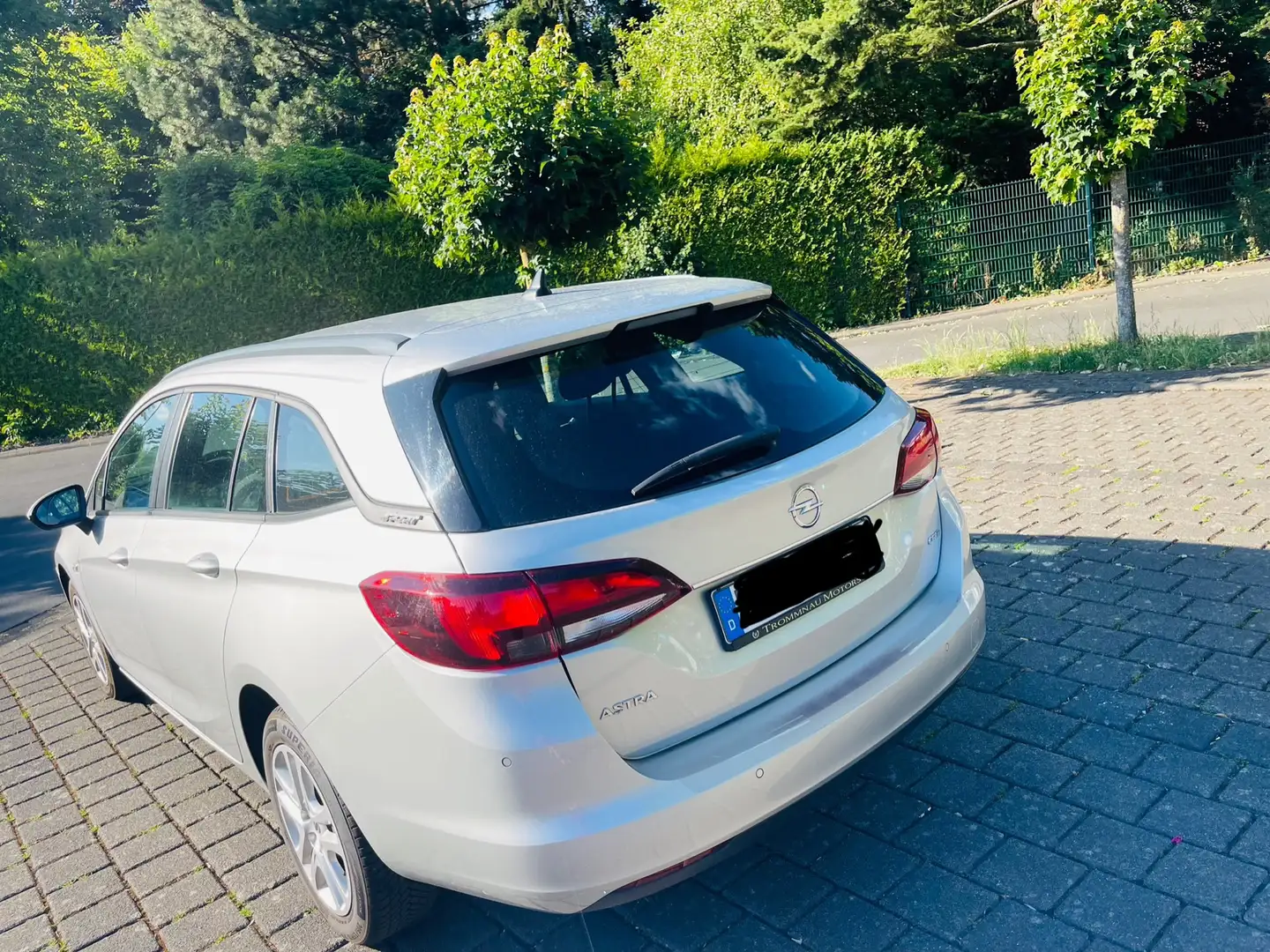 Opel Astra 1.6 D Start/Stop Ultimate 3 Hand - 2