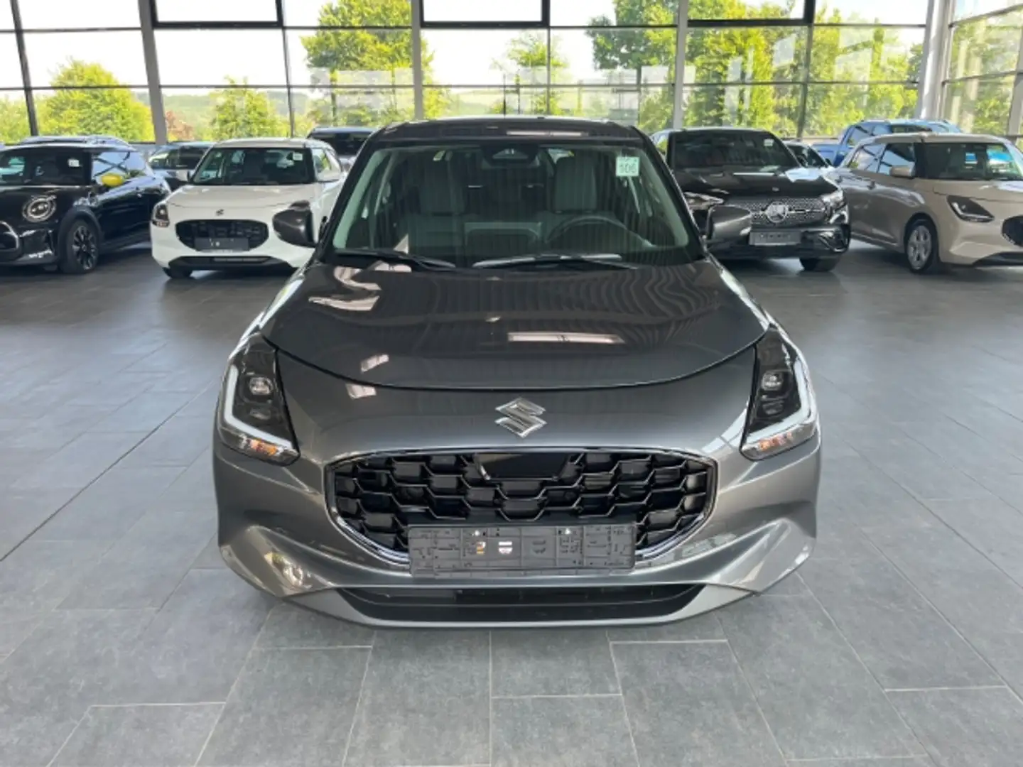 Suzuki Swift 1.2 Dualjet Comfort+ AHK ACC Navi LED Kamera Carpl Grigio - 2