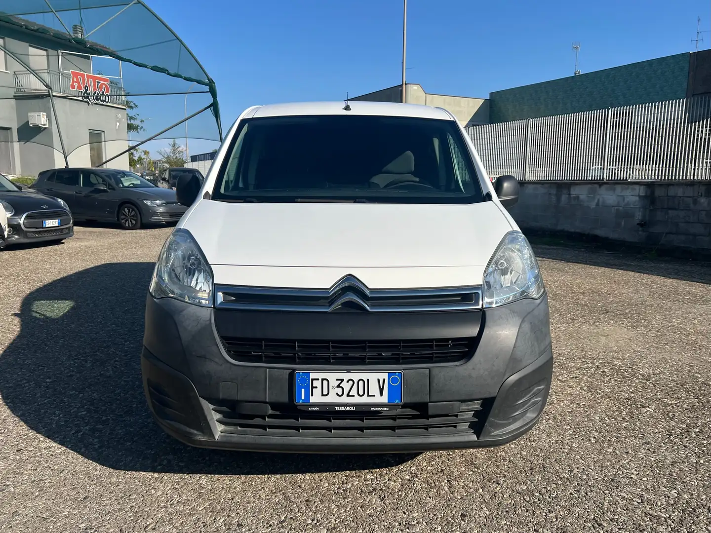 Citroen Berlingo Weiß - 2
