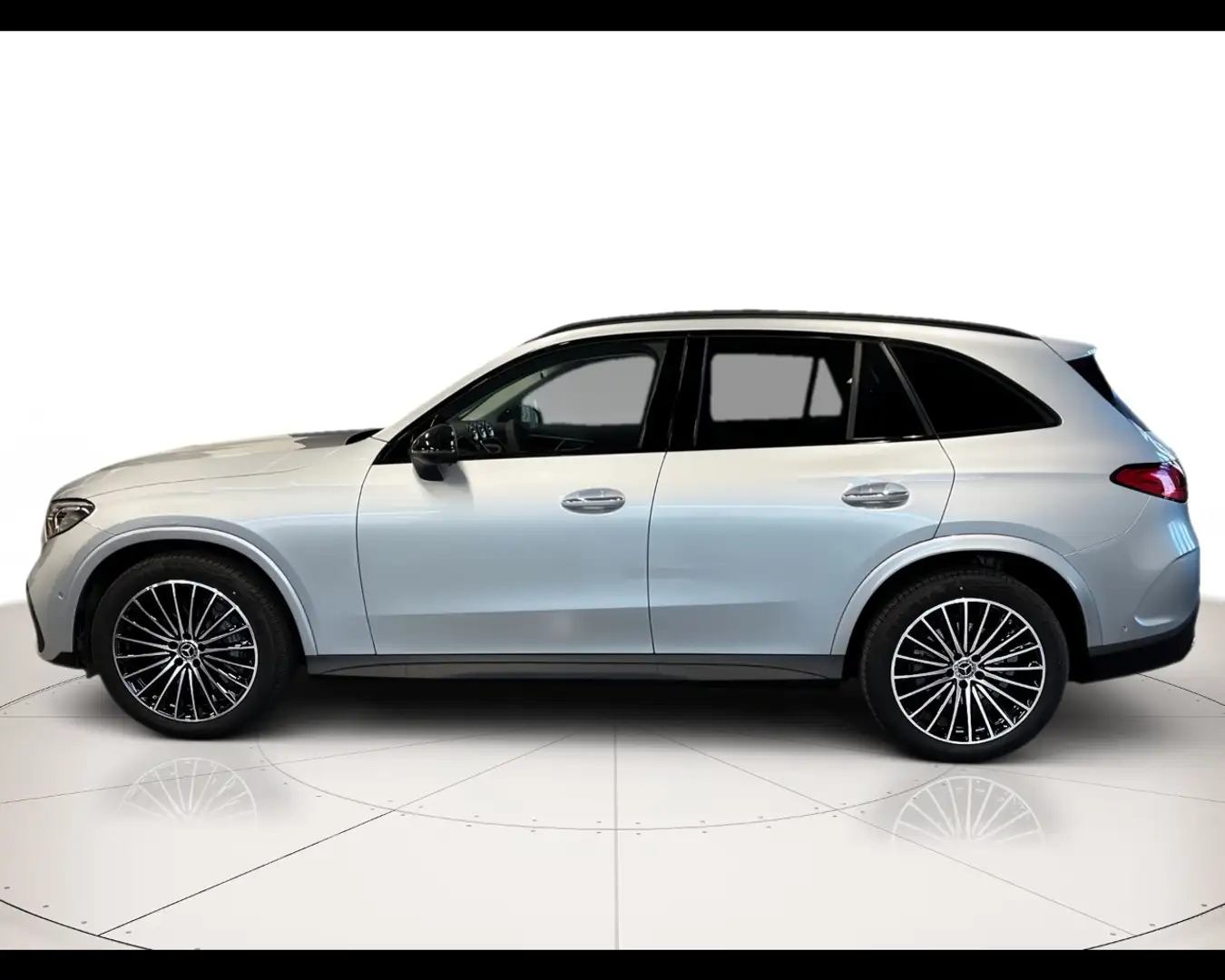 Mercedes-Benz GLC 220 220d 4matic AMG Line Premium Plus auto Argento - 2