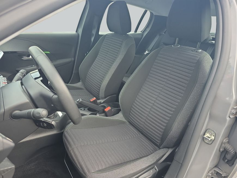 Peugeot 208 PureTech 75 Active — photo 10