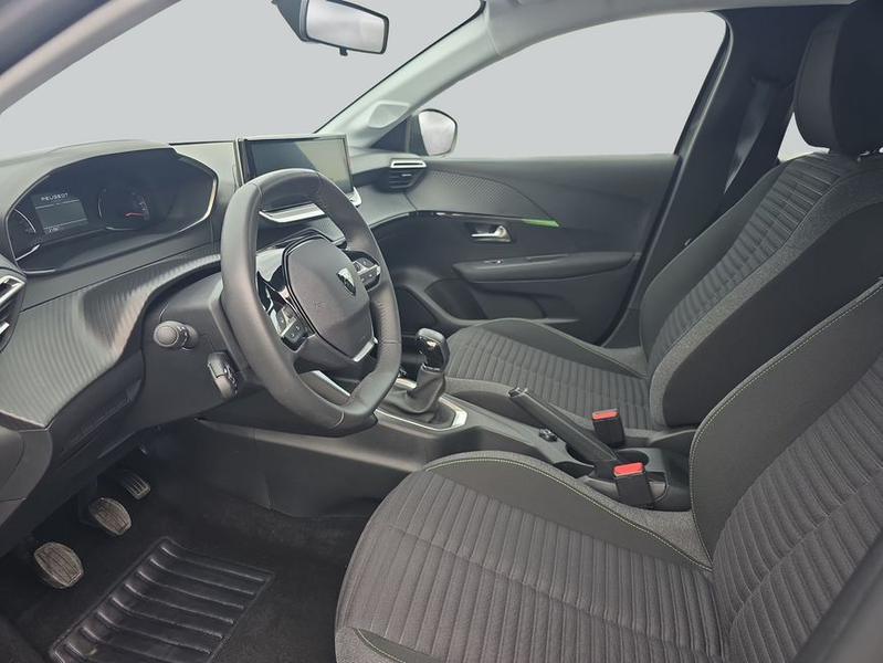 Peugeot 208 PureTech 75 Active — photo 9