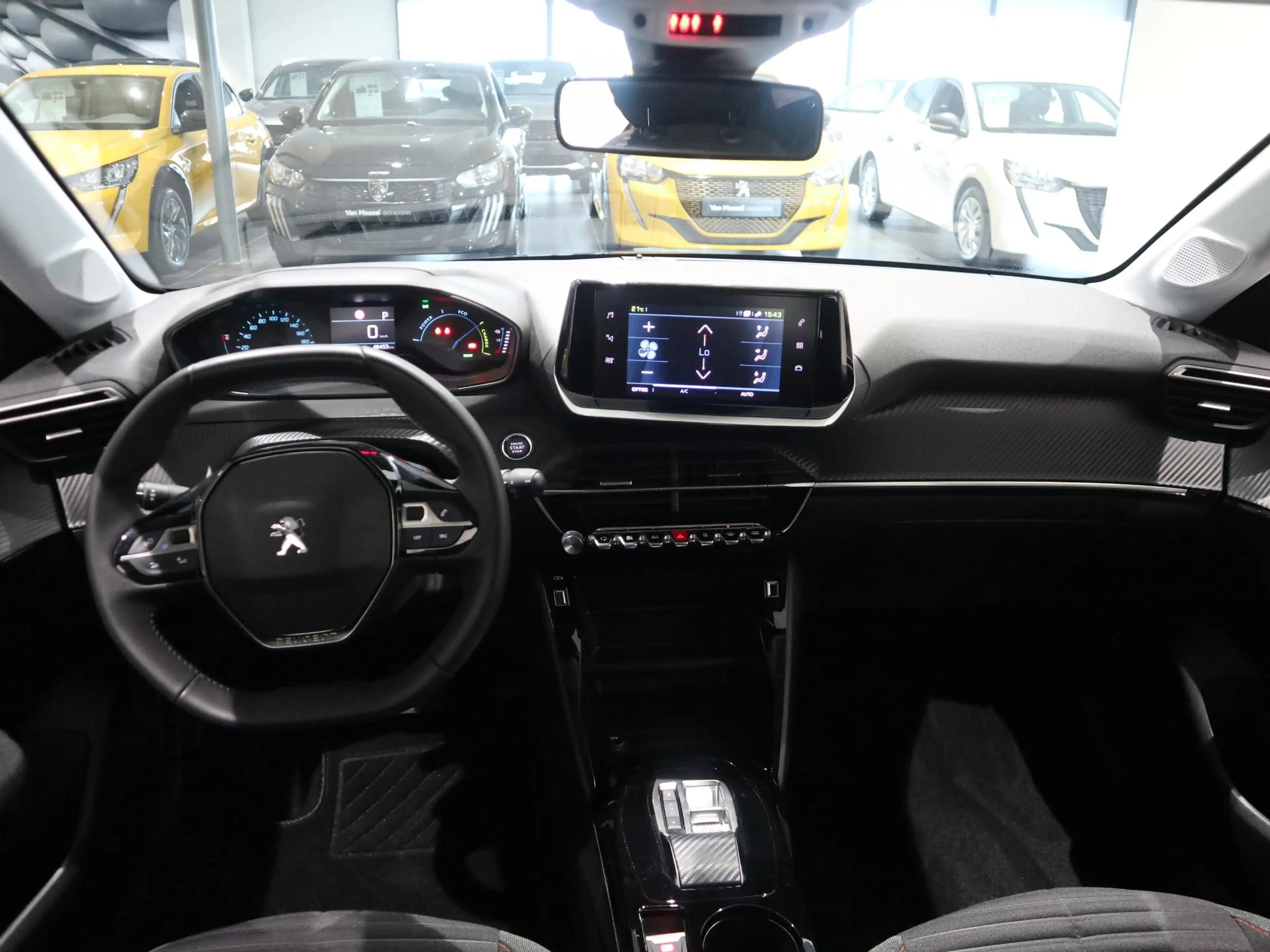 Peugeot e-208 EV Active Pack 50 kWh ANDROID AUTO/ APPLE CARPLAY — photo 11