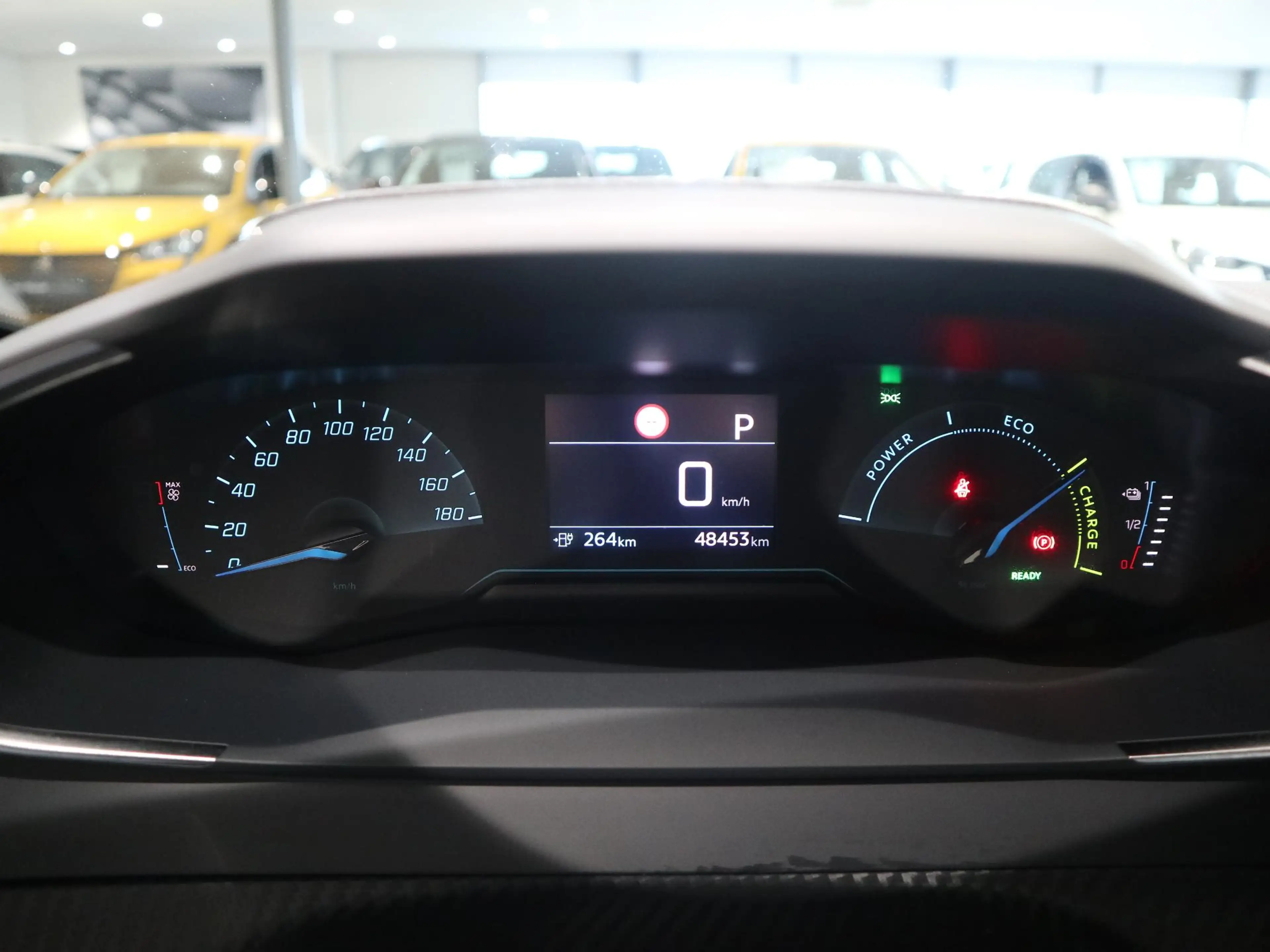 Peugeot e-208 EV Active Pack 50 kWh ANDROID AUTO/ APPLE CARPLAY — photo 14