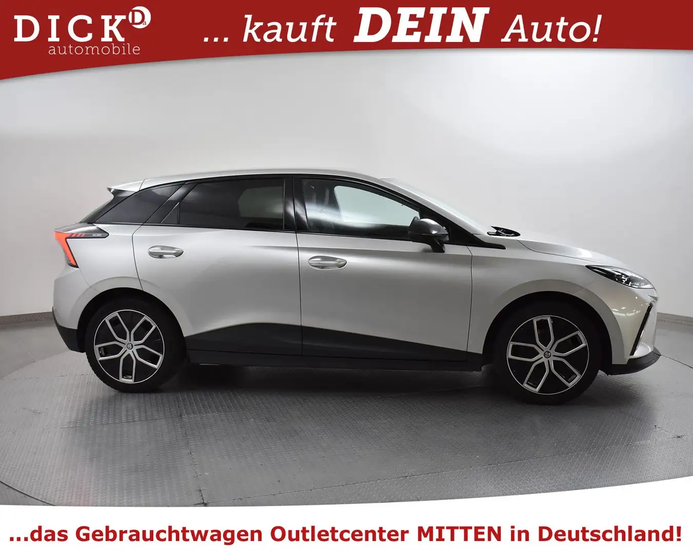 MG MG4 64 kWh Luxury VIRTU+LEDER+LED+SHZ+DAB+ACC Blanc - 2