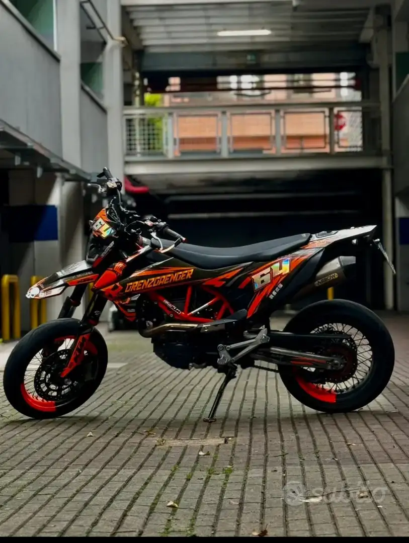 KTM 690 SMC R R - 2