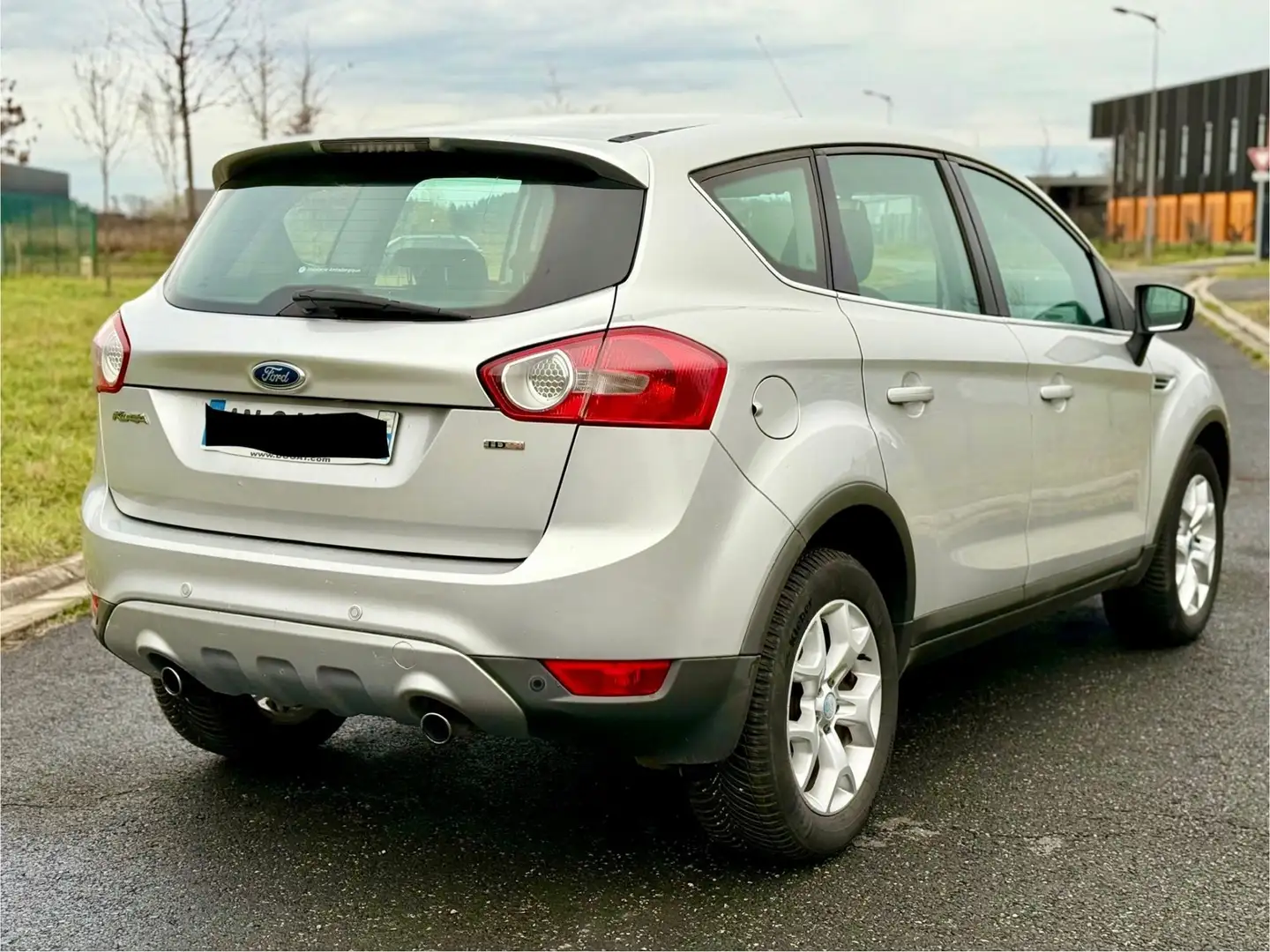 Ford Kuga 2.0 TDCi 136 DPF 4x2 Trend - 2