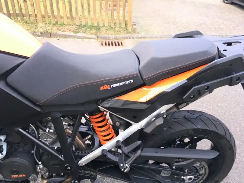 KTM 1050 Adventure - foto 7