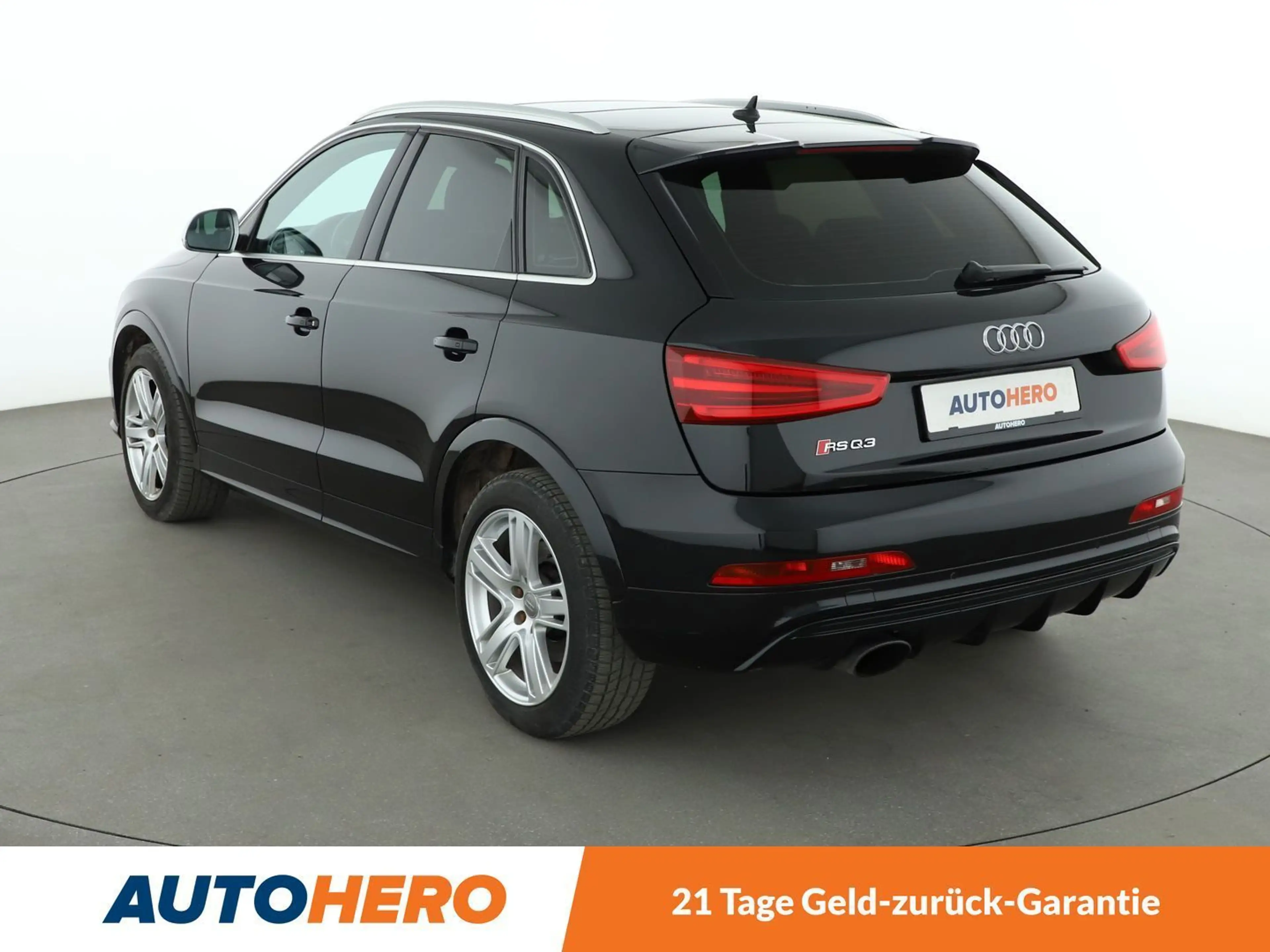 Audi RS Q3 2.5 TFSI quattro Aut.*NAVI*XENON*BOSE*PDC* — photo 4