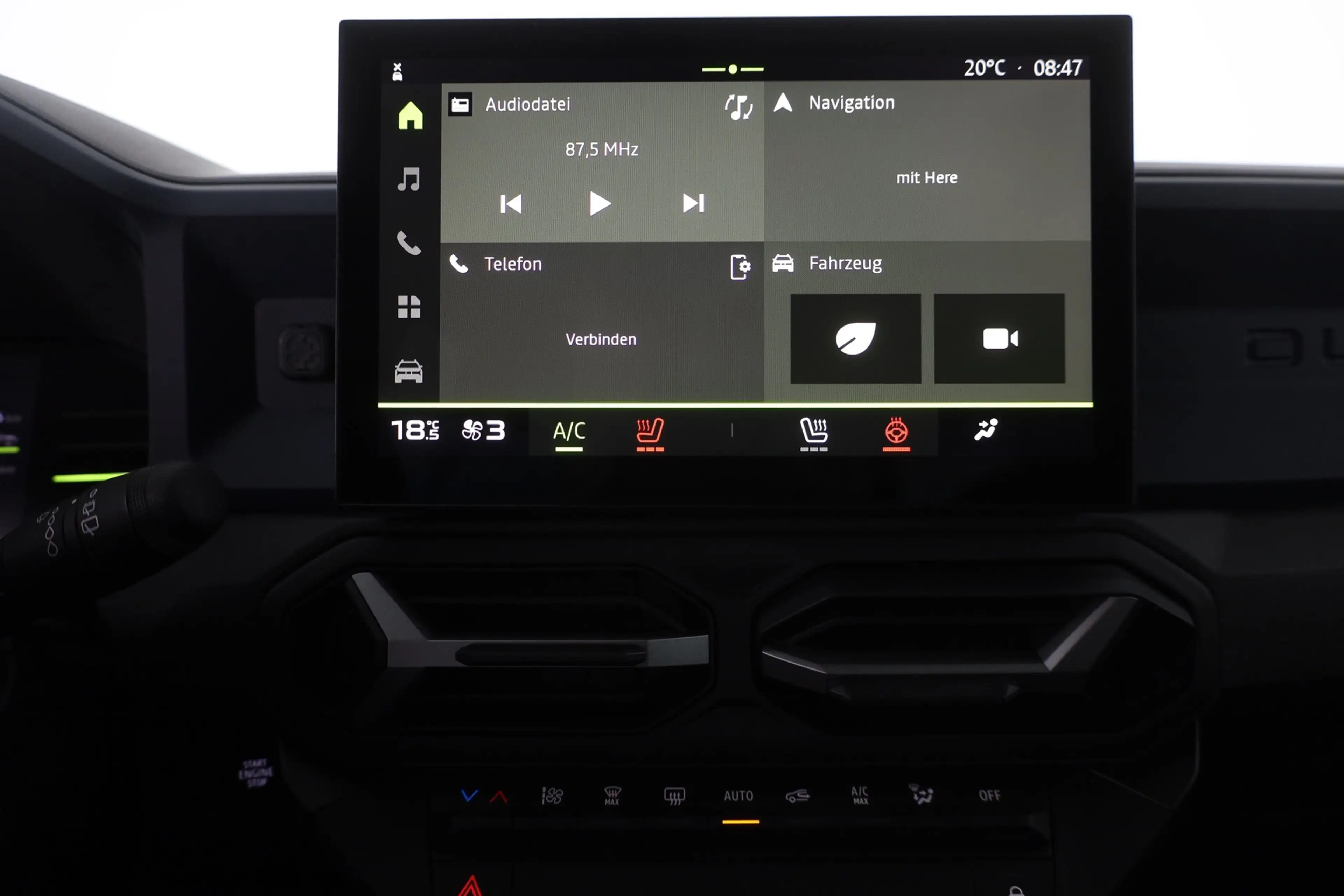 Dacia Duster Journey TCe 130 LED Kamera — photo 11