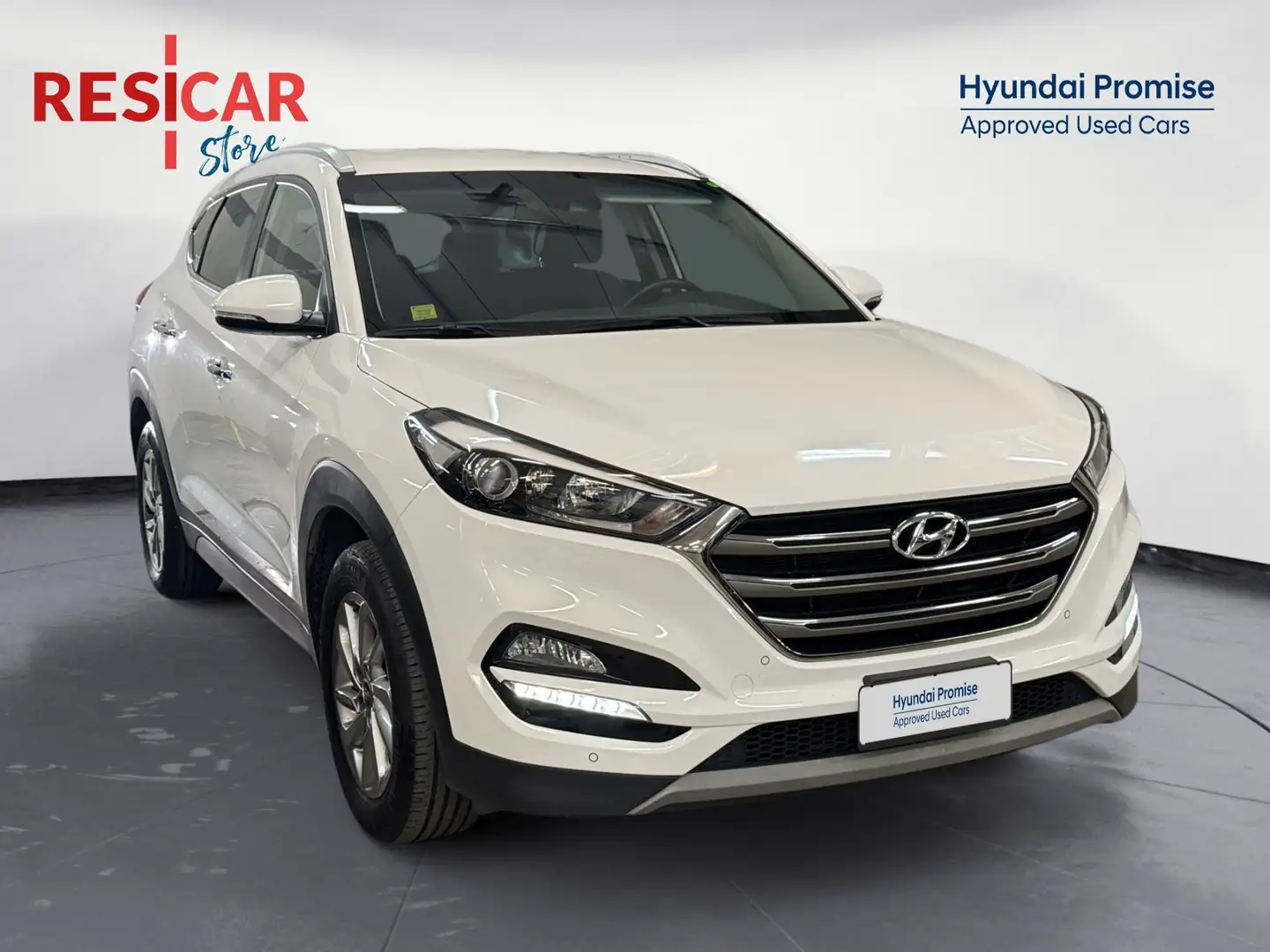 Hyundai TUCSON 1.7 CRDi XPossible Bianco - 1