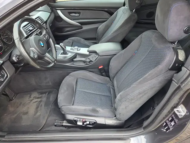 BMW 4 Series view 12