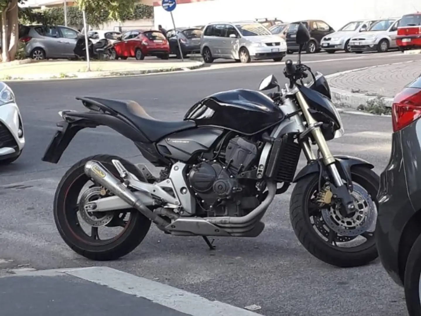 Honda Hornet Nero - 1