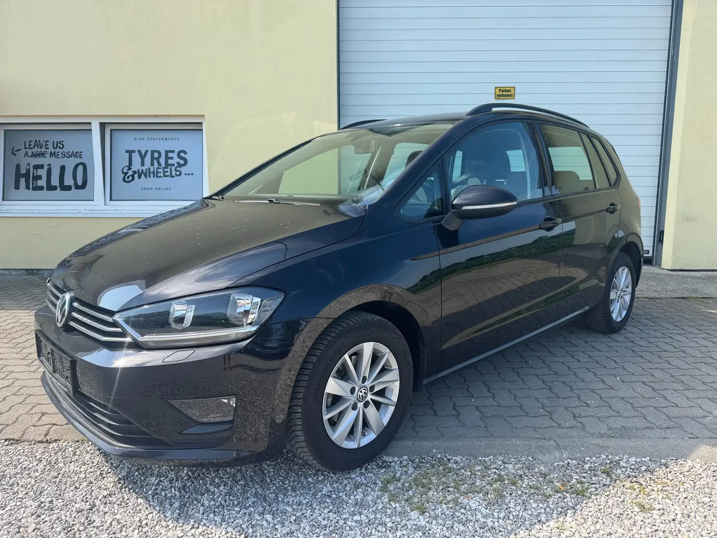 Volkswagen Golf Sportsvan Rabbit, 1.Besitz *** Negro - 1