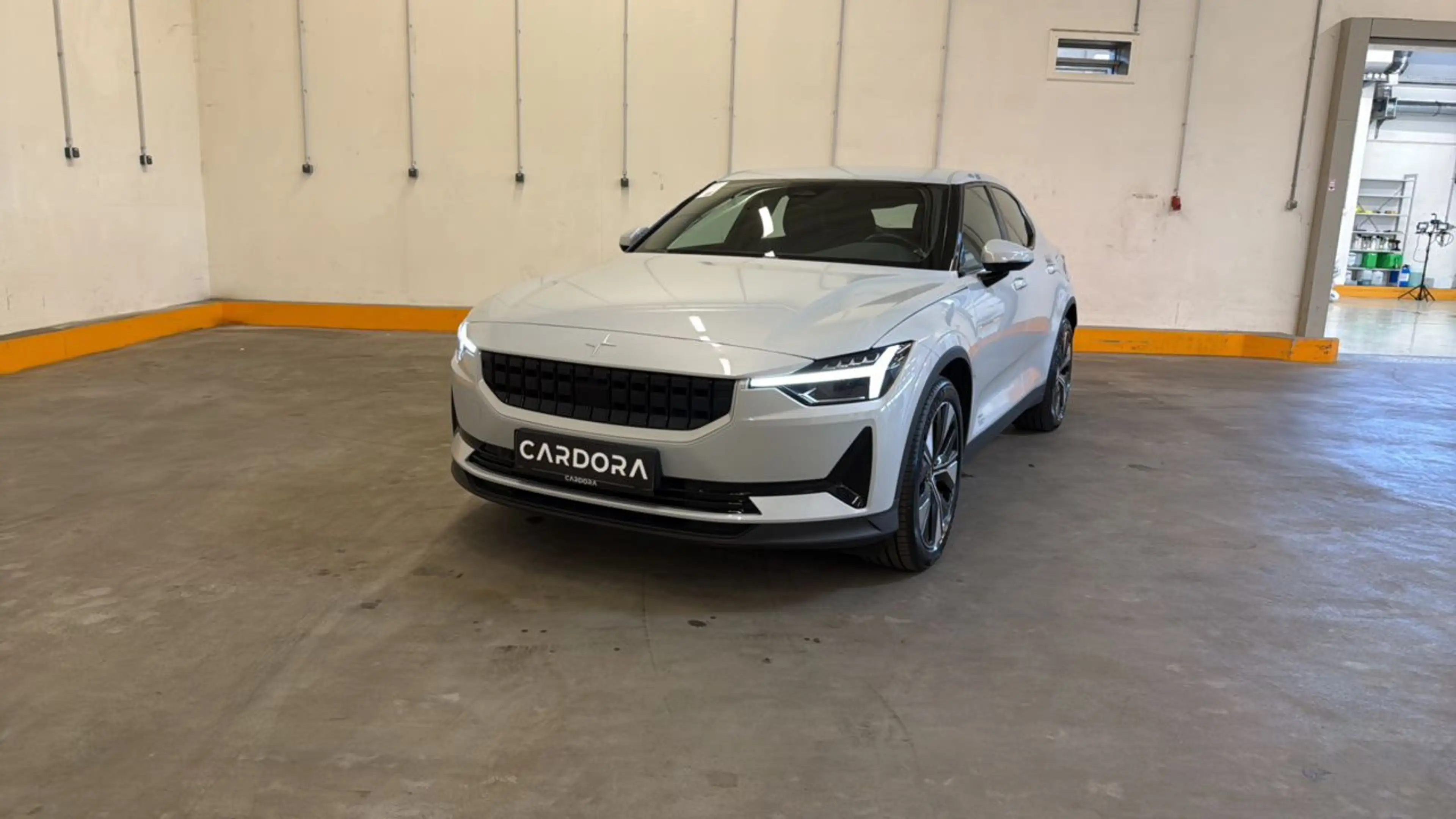 Polestar 2 Polestar 2 Long Range Dual Motor Elektro 78kWh LE — photo 2