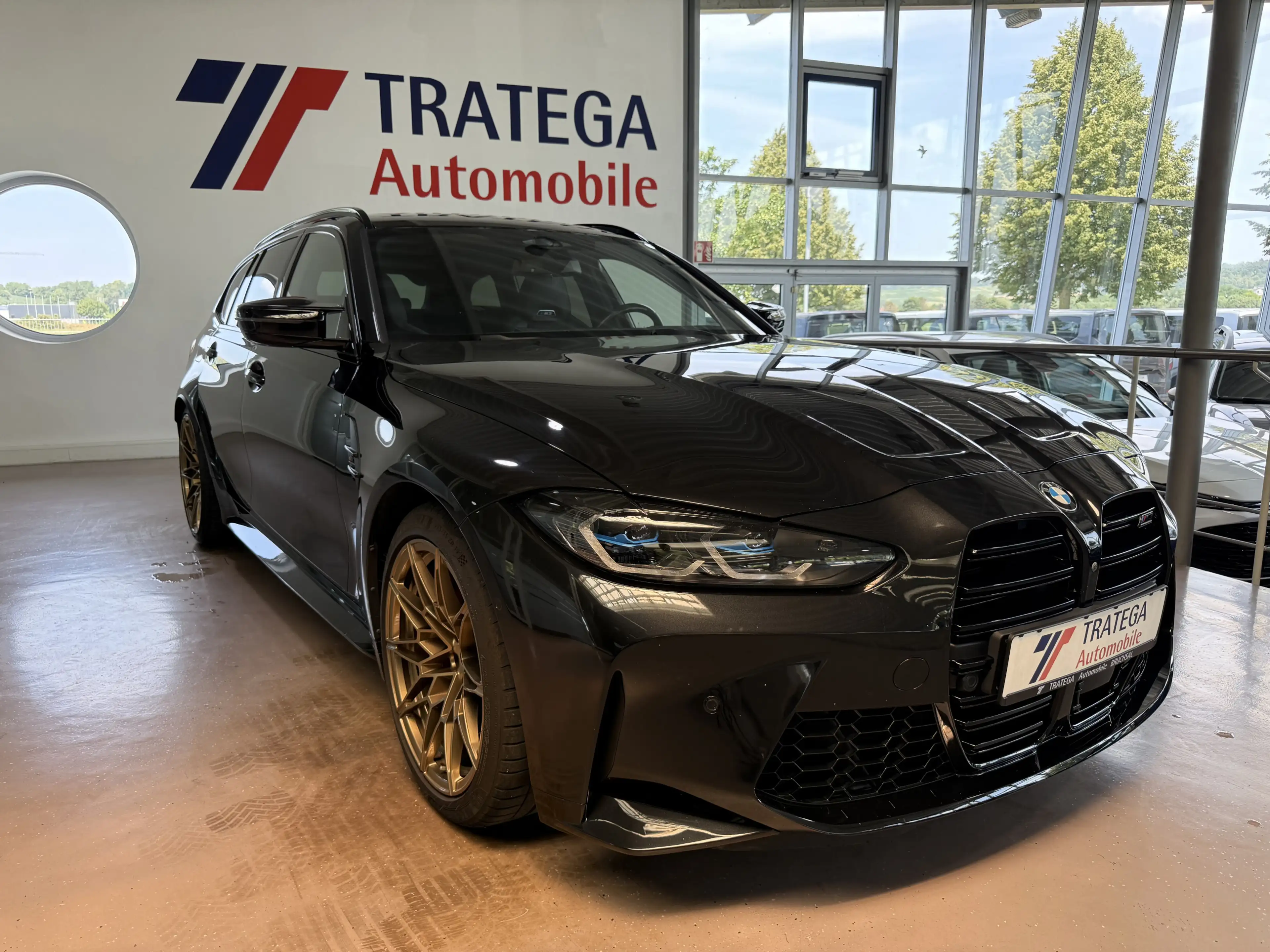 BMW M3 Comp. Touring xDrive Drivers Inno Carbon HK — photo 4