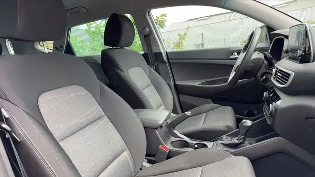 Hyundai Tucson view 26