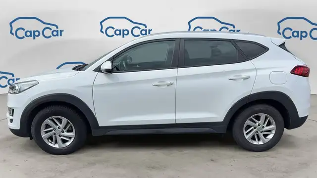 Hyundai Tucson view 2