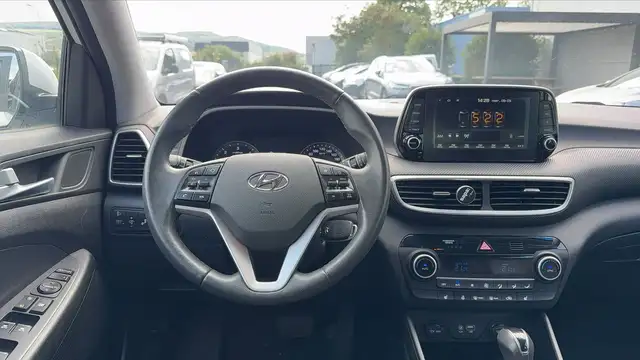Hyundai Tucson view 24