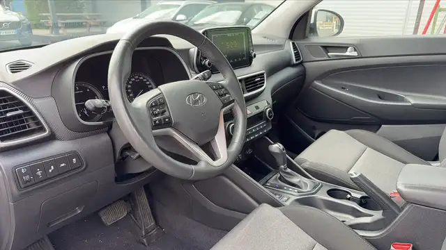 Hyundai Tucson view 8
