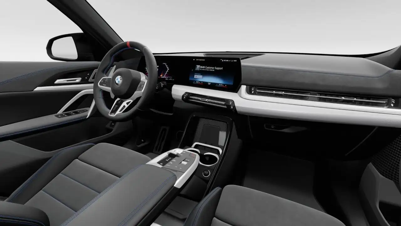 BMW X1 снимка BMW X1