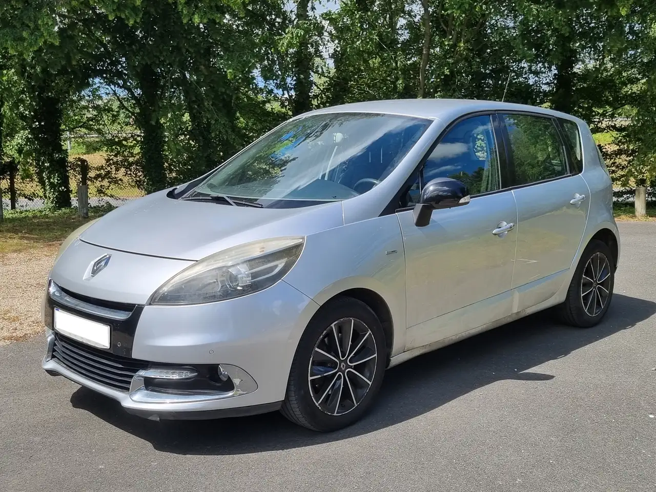 Renault Scenic 1.6 DCI 130 ENERGY BOSE ECOÂ²